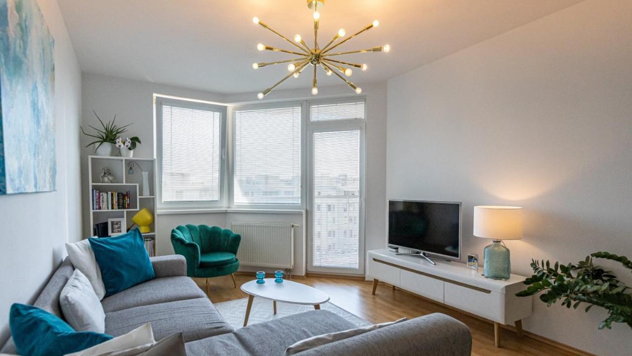 Appartement 2 With Terrace, New Building, Jegeho *