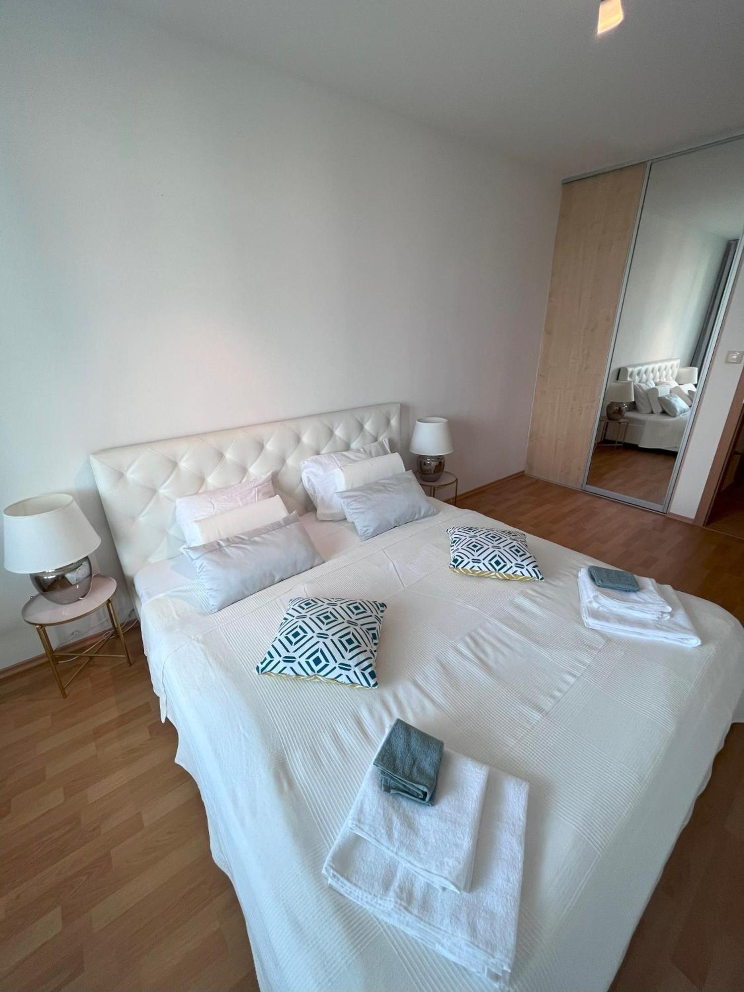 Appartement 2 With Terrace, New Building, Jegeho Bratislava